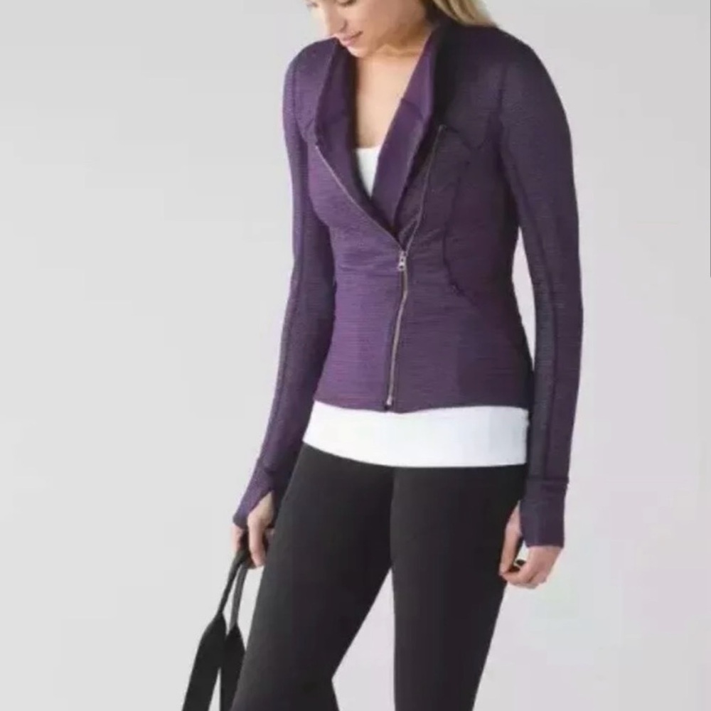 Lululemon Precision Jacket Likac Deep Zinfandel Asymmetrical Front Zip Sz 6 - Picture 3 of 5